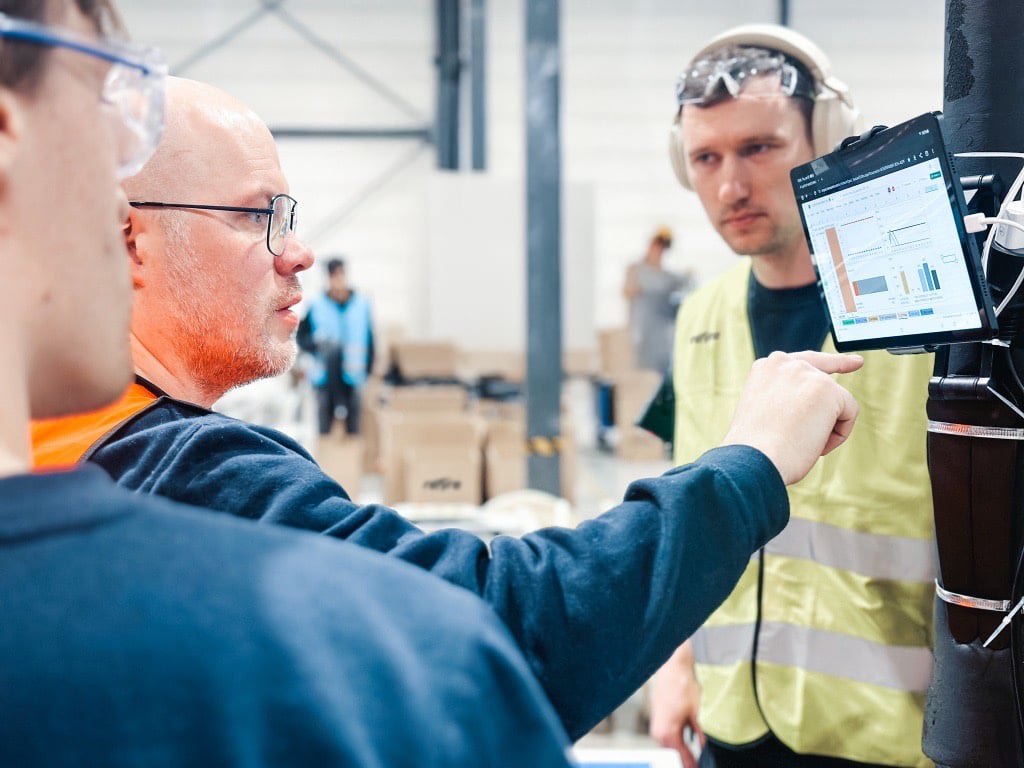 reTyre Smart Tyre Factory - Automation