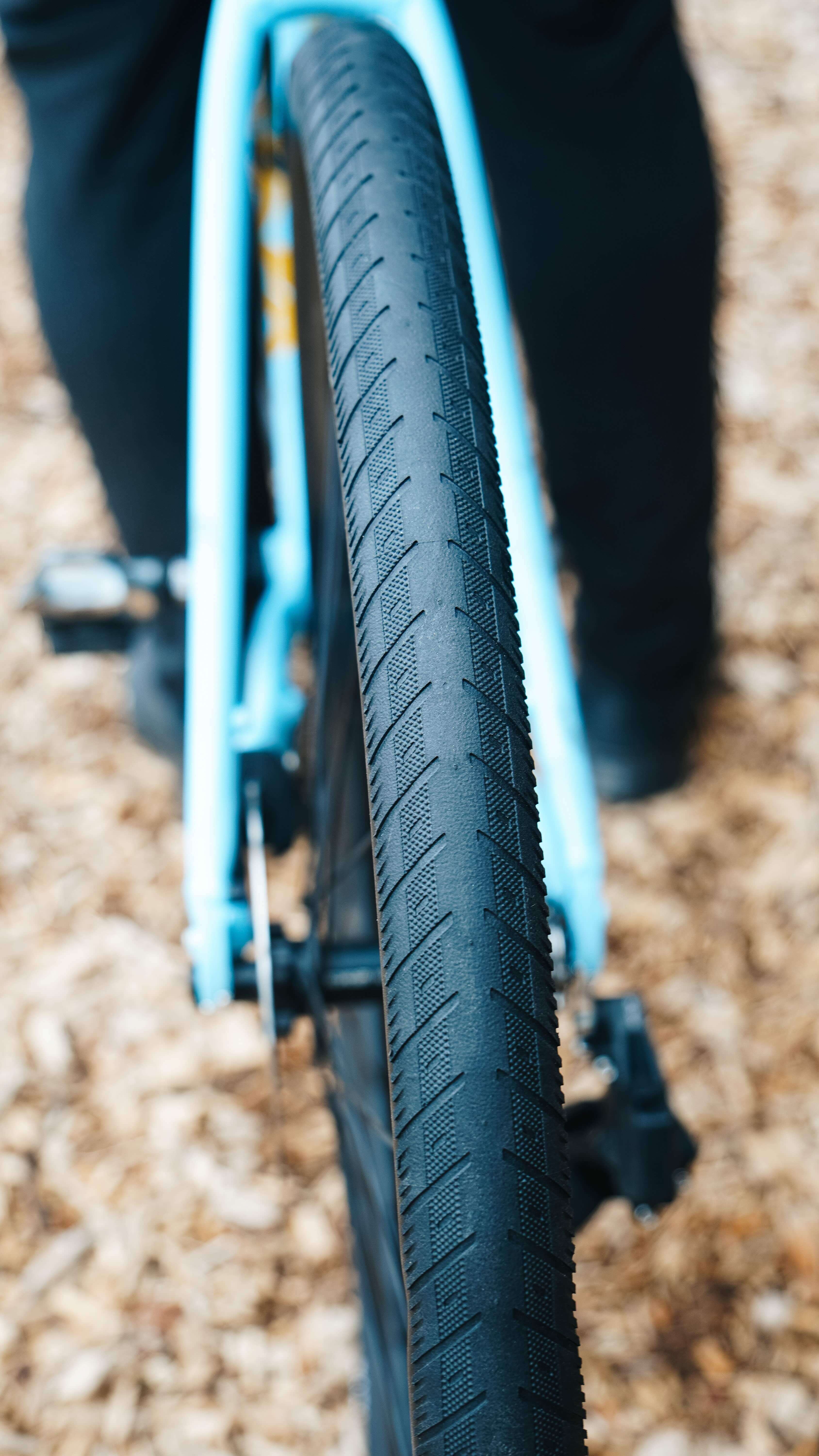 reTyre Leka - Sustainable Lightweight Tyre FrontView