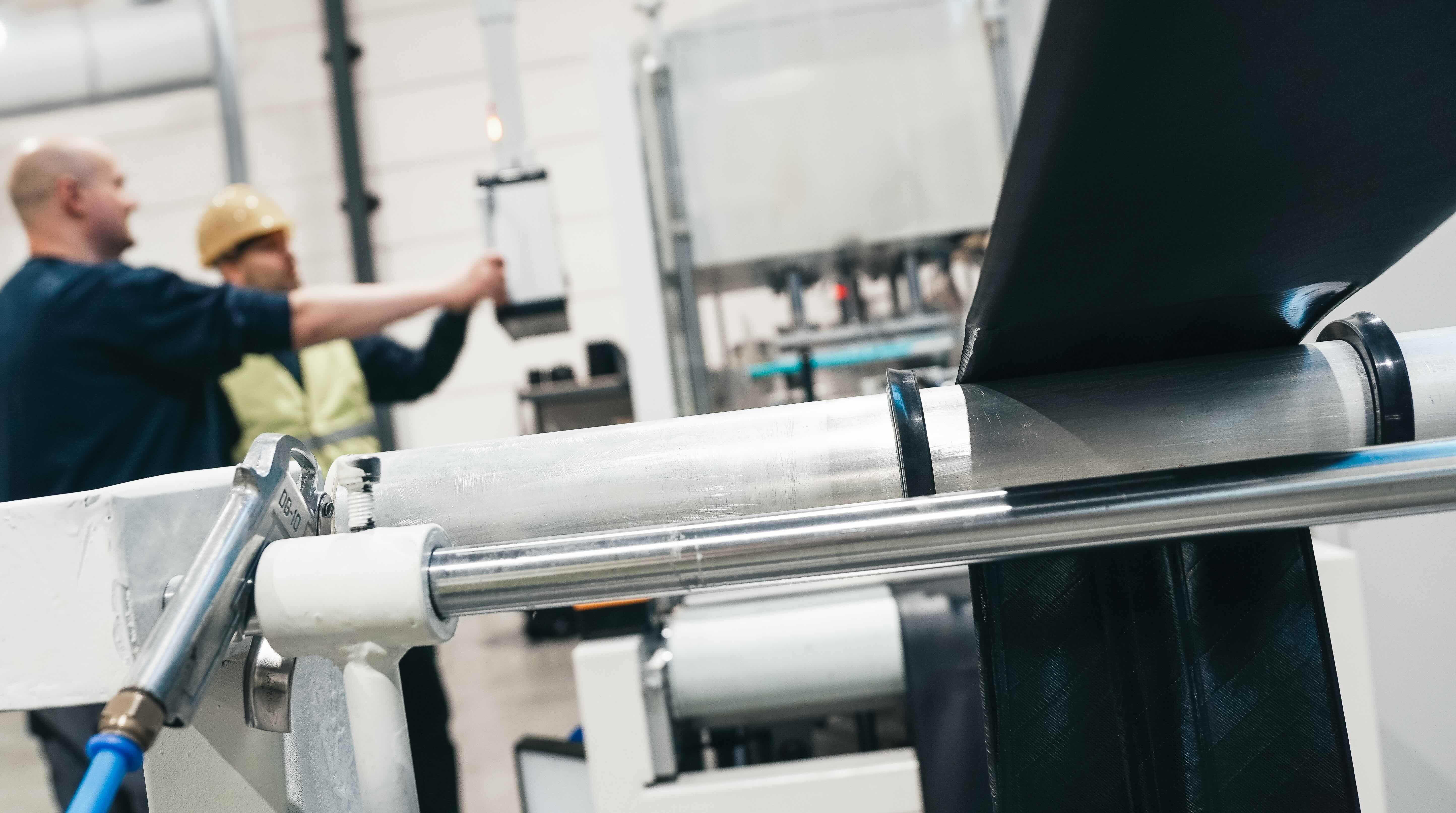 reTyre Smart Tyre Factory Keeding